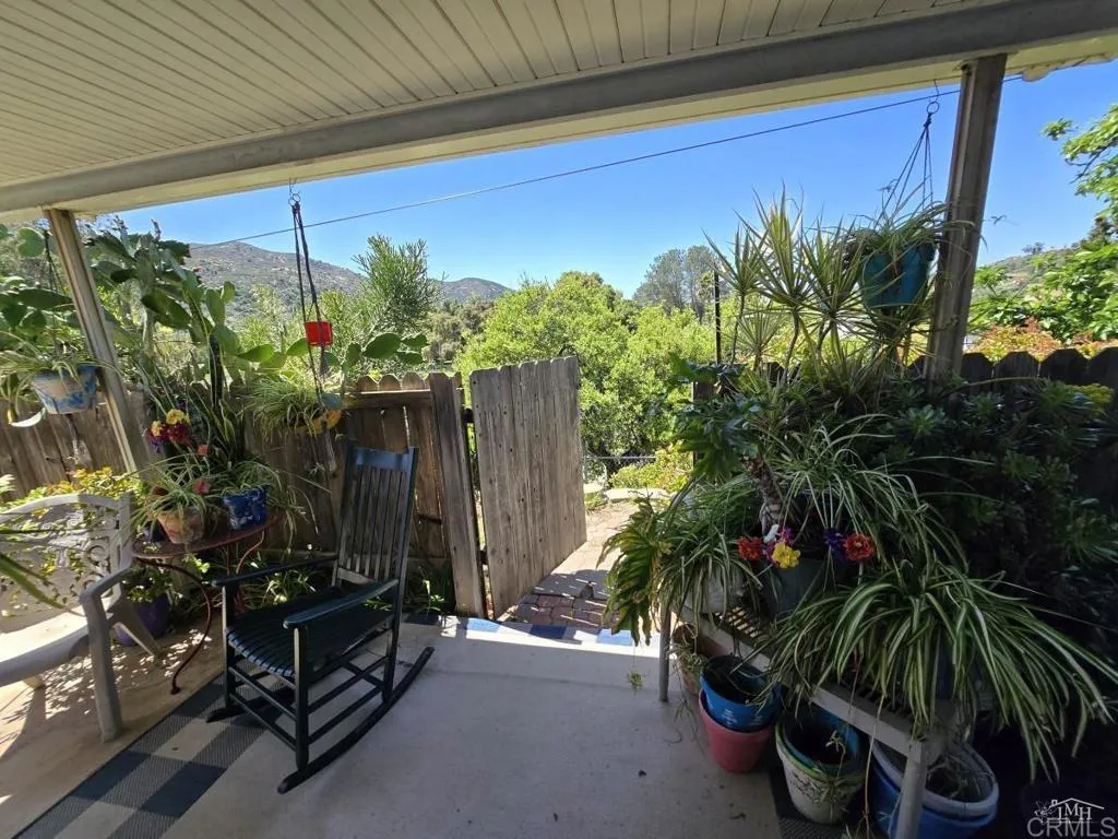 https://cdn.realtyfeed.com/cdn/127/306538620/a08a86cf02480ca6d65fdf38e8b593a8.webp