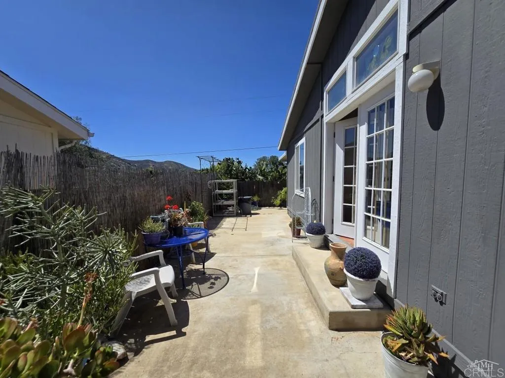https://cdn.realtyfeed.com/cdn/127/306538620/cd72899563d30cd2b7a9656656cffaa0.webp
