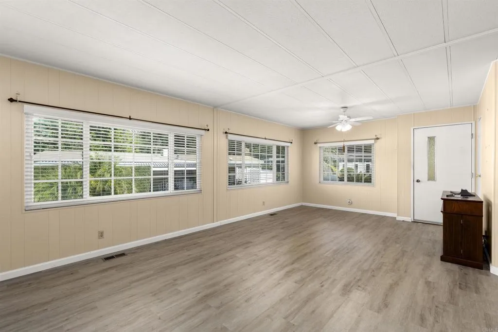 https://cdn.realtyfeed.com/cdn/127/306538717/1bbb18b2dd5012d9fec1ce936f538116.webp