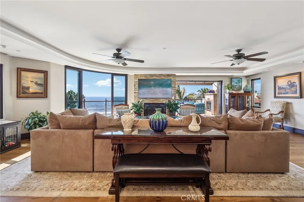 https://cdn.realtyfeed.com/cdn/127/306538746/44322ca8ec857579b30d323b858485b9.webp