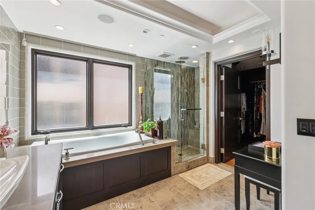 https://cdn.realtyfeed.com/cdn/127/306538746/561687adb9dc9c8dc27da37ff71597f6.webp