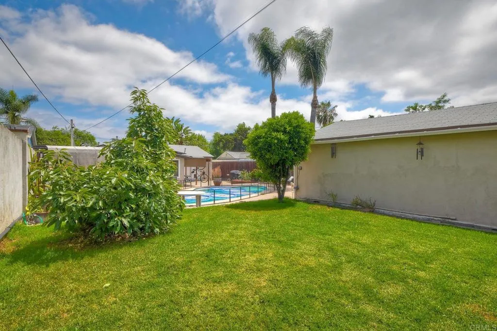 https://cdn.realtyfeed.com/cdn/127/306538758/0183e4e7660f2337d0df94ce399a6909.webp