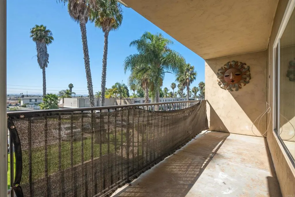 https://cdn.realtyfeed.com/cdn/127/306538911/ce43a7b9714a0170cca103ca2c32fd29.webp