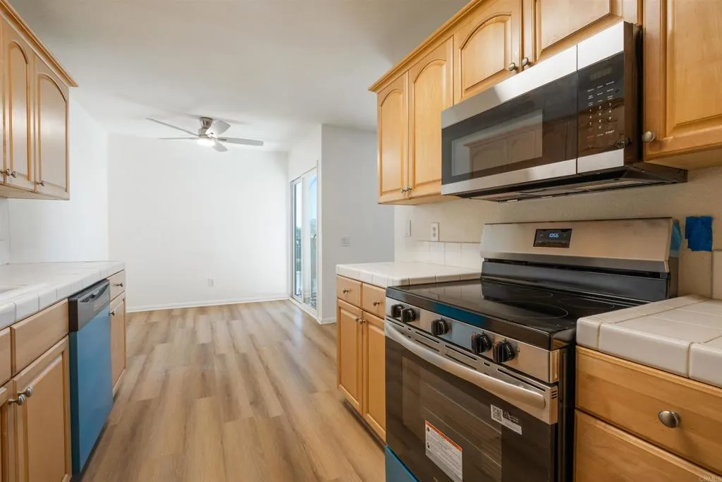 https://cdn.realtyfeed.com/cdn/127/306538911/d2eaefdebc4b71178d1111694d29bc0e.webp