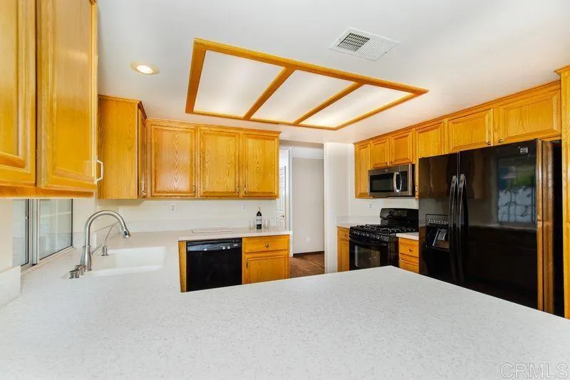 https://cdn.realtyfeed.com/cdn/127/306539017/1ecb123dedbbbb6e838e240cf5dde791.webp