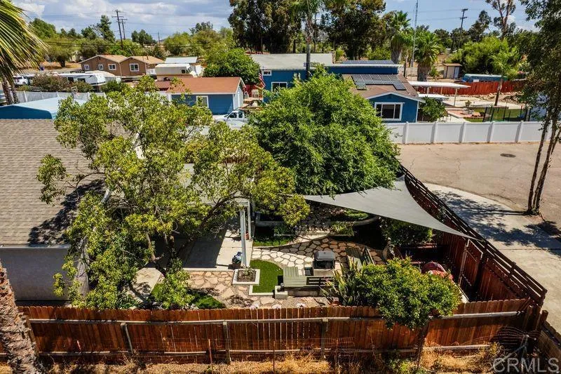 https://cdn.realtyfeed.com/cdn/127/306539017/4f36a26fdb734580cd7aa6c1f007fe9b.webp