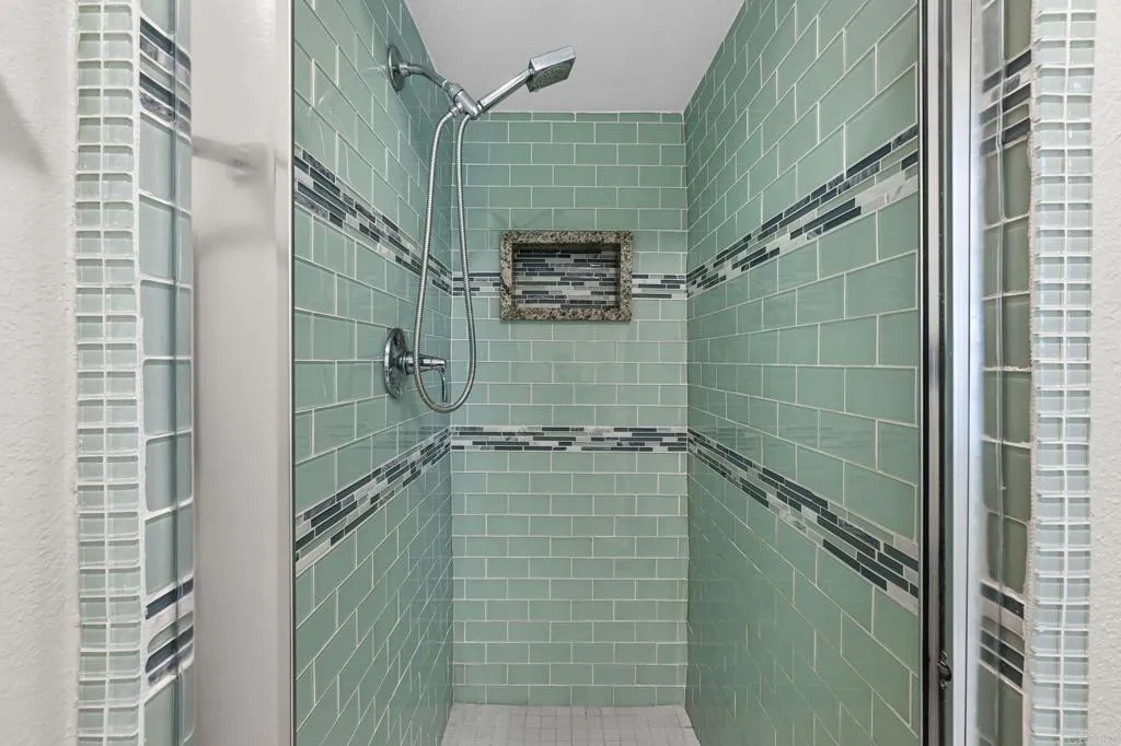 https://cdn.realtyfeed.com/cdn/127/306539077/3f9543c0b5df49fa96ec50f3896ef717.webp