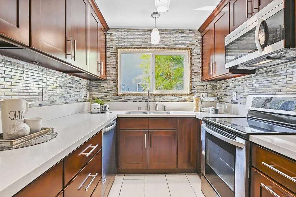 https://cdn.realtyfeed.com/cdn/127/306539077/6aeca24e8193a8aed8f3b1752b2666e4.webp