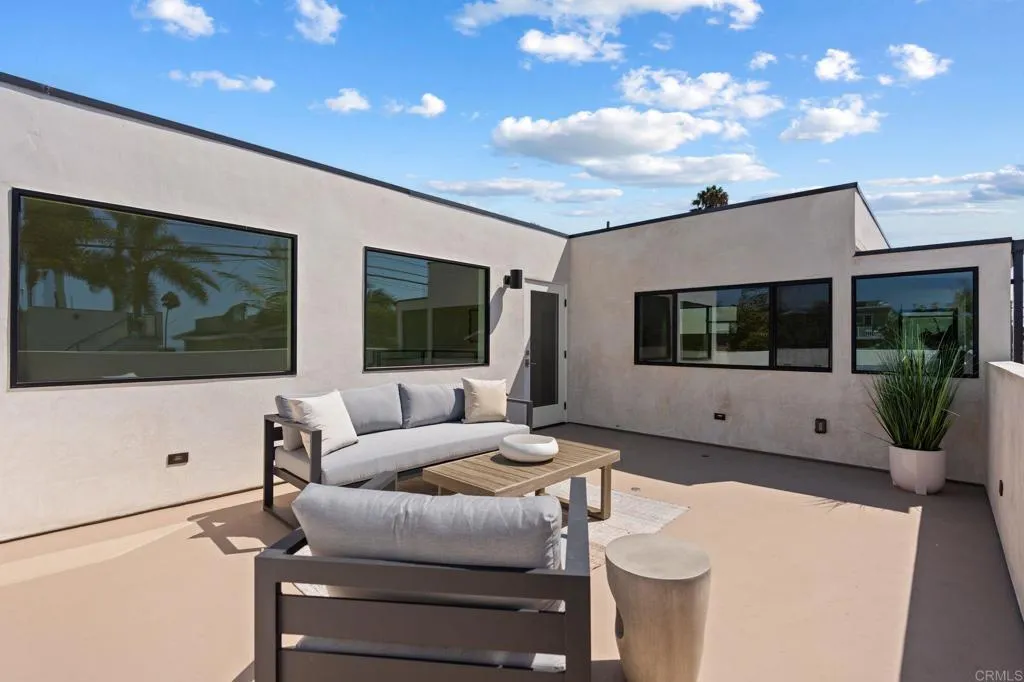 https://cdn.realtyfeed.com/cdn/127/306539087/0121b8a2afaa009ea0b01e3dcc71d5e4.webp