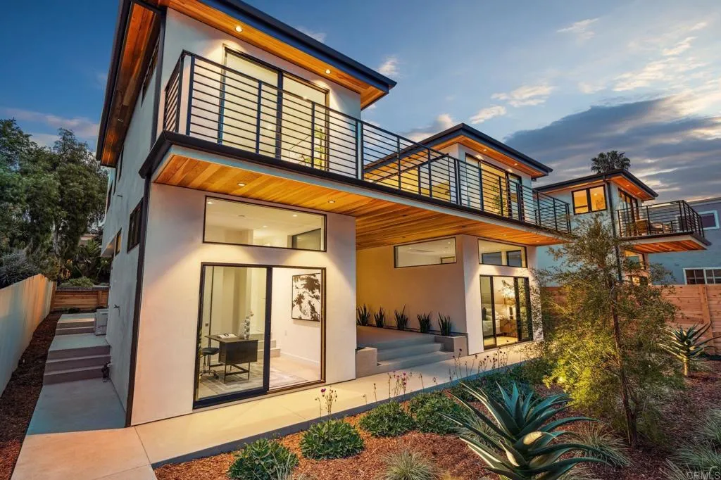 https://cdn.realtyfeed.com/cdn/127/306539087/0a08d2339e9950c3921337dce133750f.webp