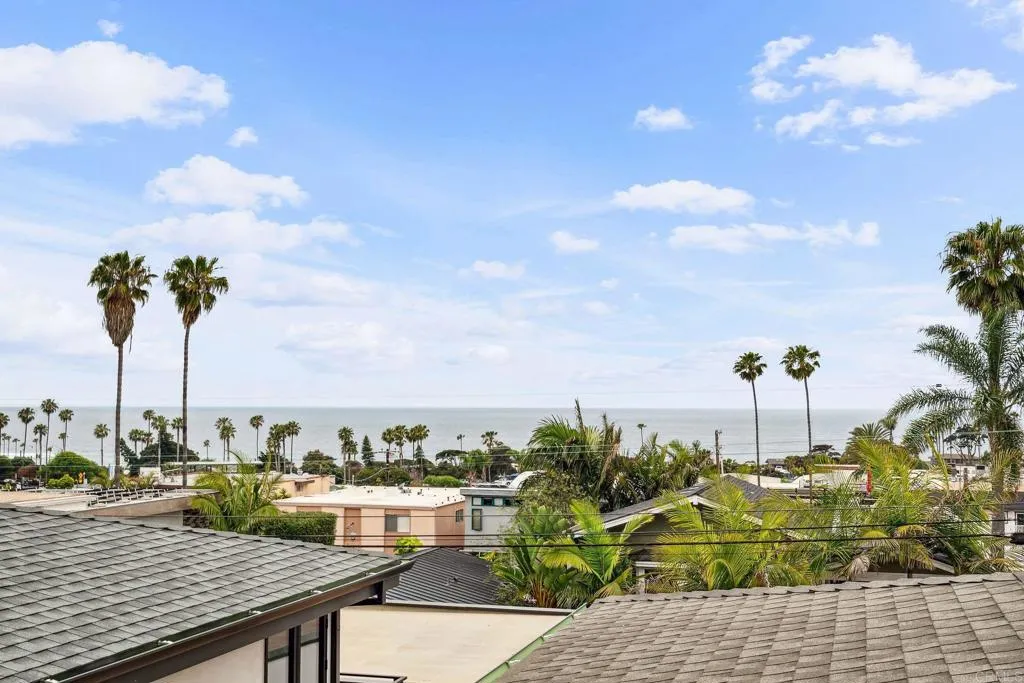 https://cdn.realtyfeed.com/cdn/127/306539087/af70d020a08f22a196bf1eae20250841.webp