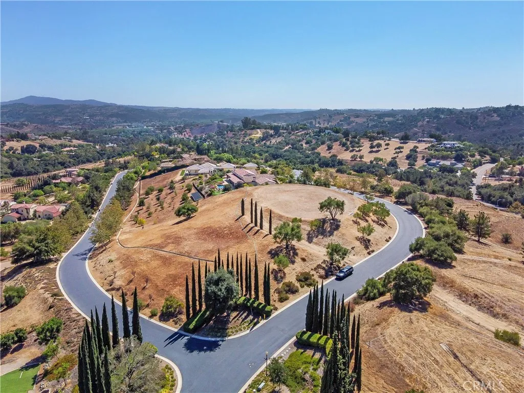 Fallbrook, CA 92028