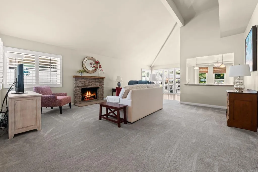 https://cdn.realtyfeed.com/cdn/127/306539164/fe78f4ac88e8b4b9f3867b5fa3d2fc70.webp