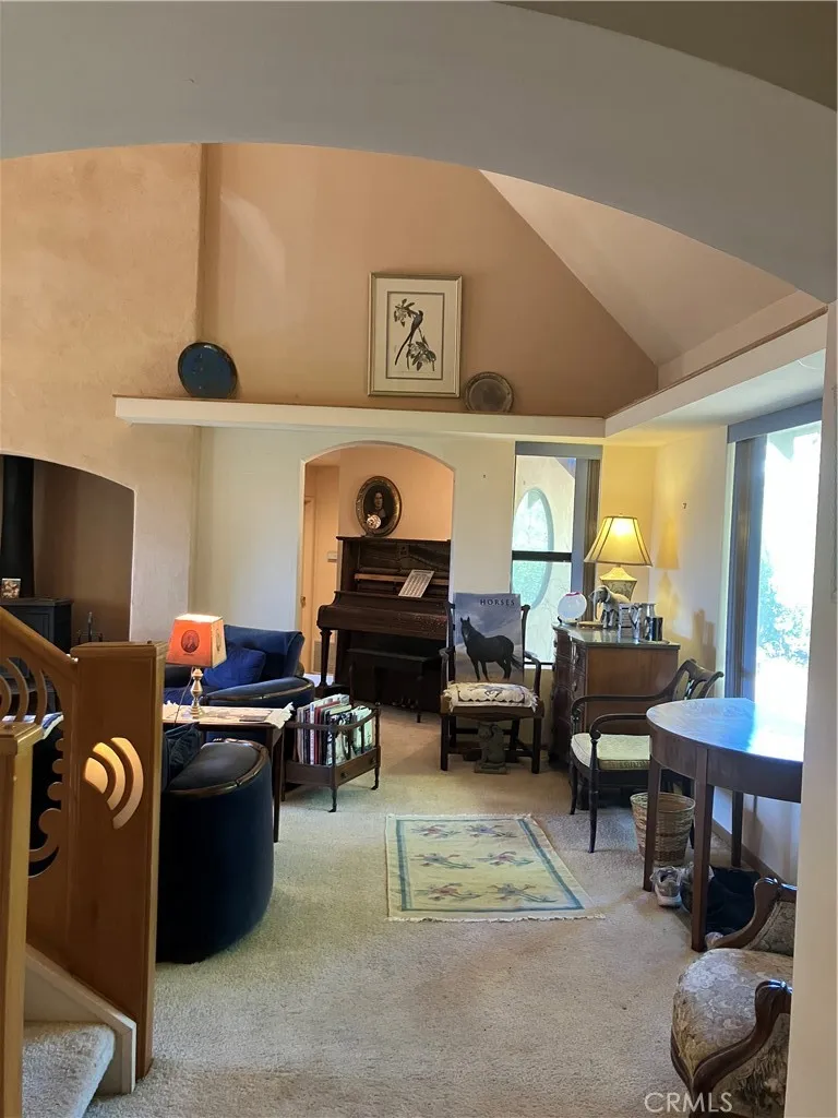 https://cdn.realtyfeed.com/cdn/127/306539219/d0c33a756662866bc1c66880837824d7.webp