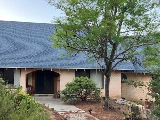 https://cdn.realtyfeed.com/cdn/127/306539219/e6d40cc4a10fe8ea51f55d5f5b9cddca.webp