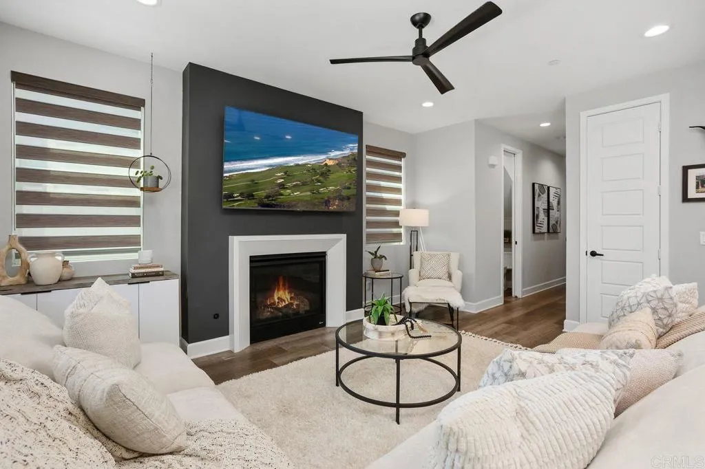 https://cdn.realtyfeed.com/cdn/127/306539312/da9d9d6c0d96c5acc42674bddb13c467.webp