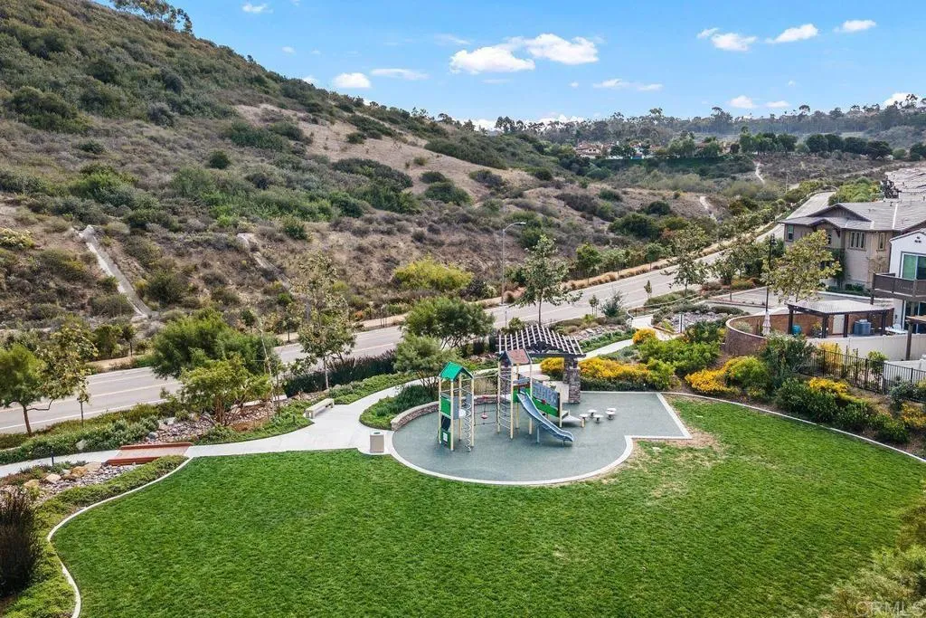 https://cdn.realtyfeed.com/cdn/127/306539312/fabc9afb1d02e058d8b0fbb8afad92fe.webp