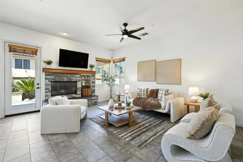 https://cdn.realtyfeed.com/cdn/127/306539395/3f425f9815d07a24d95a0de8371d023e.webp