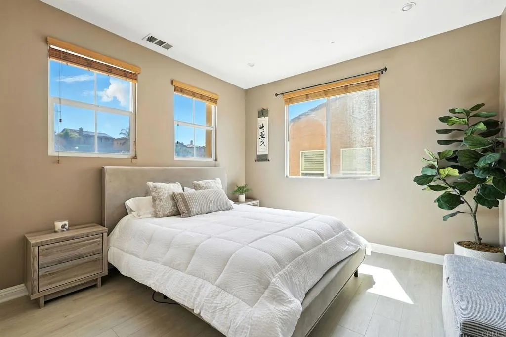 https://cdn.realtyfeed.com/cdn/127/306539395/b62a4960bc00fd950ac6e8fd9cc83590.webp