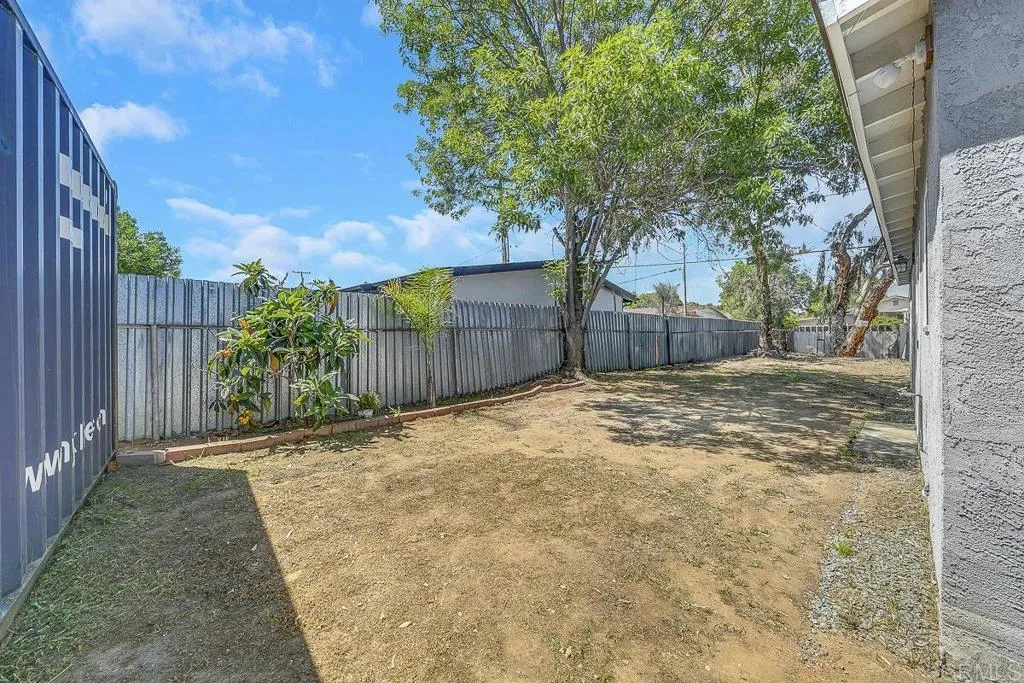 https://cdn.realtyfeed.com/cdn/127/306539404/1bbe88590b95c1a4d66c025ef7858f12.webp