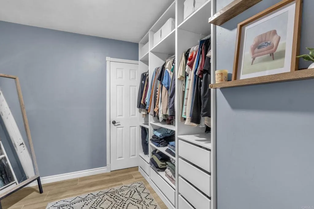 https://cdn.realtyfeed.com/cdn/127/306539567/70a2c06faa6e9d1602051f9dece75aa1.webp