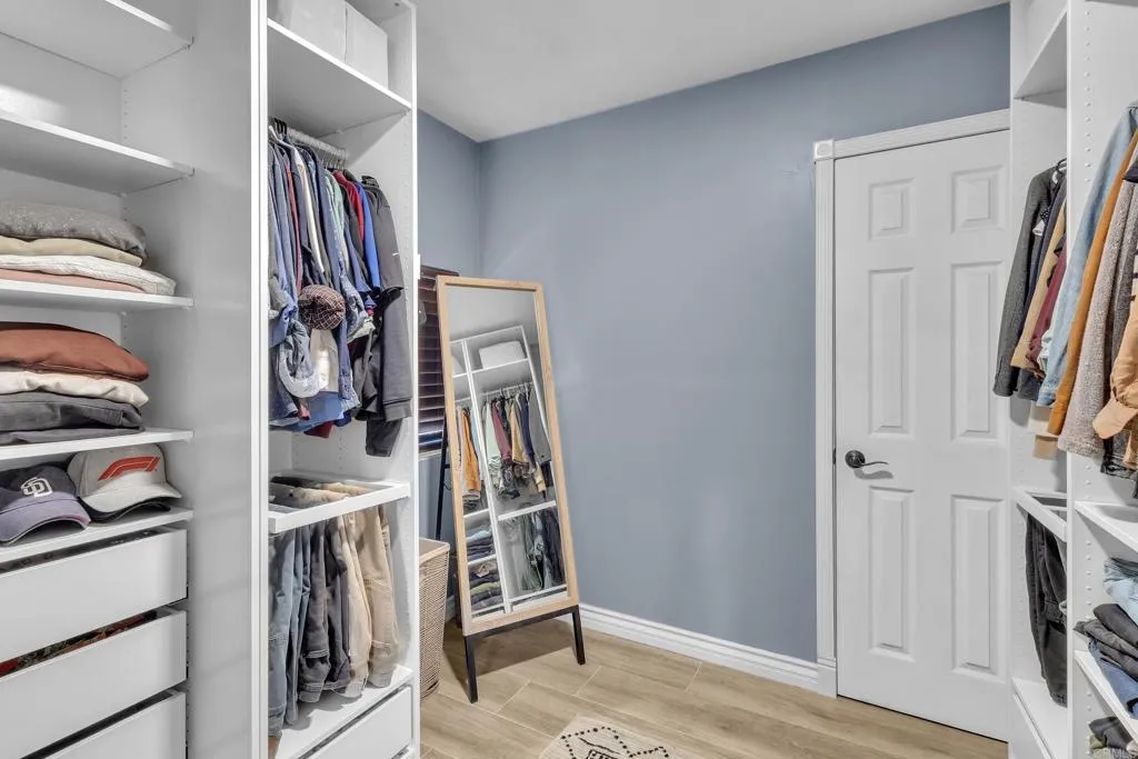https://cdn.realtyfeed.com/cdn/127/306539567/9df7294b8f204085790be515ade29a20.webp