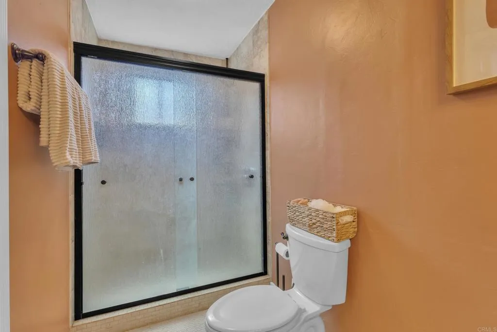 https://cdn.realtyfeed.com/cdn/127/306539567/efafd45b33e8edf3d13b19f23d6a3dbd.webp