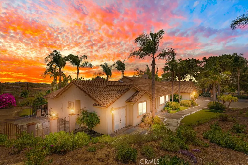 https://cdn.realtyfeed.com/cdn/127/306539661/34ae396c77ef18b2070cbaad649f866a.webp