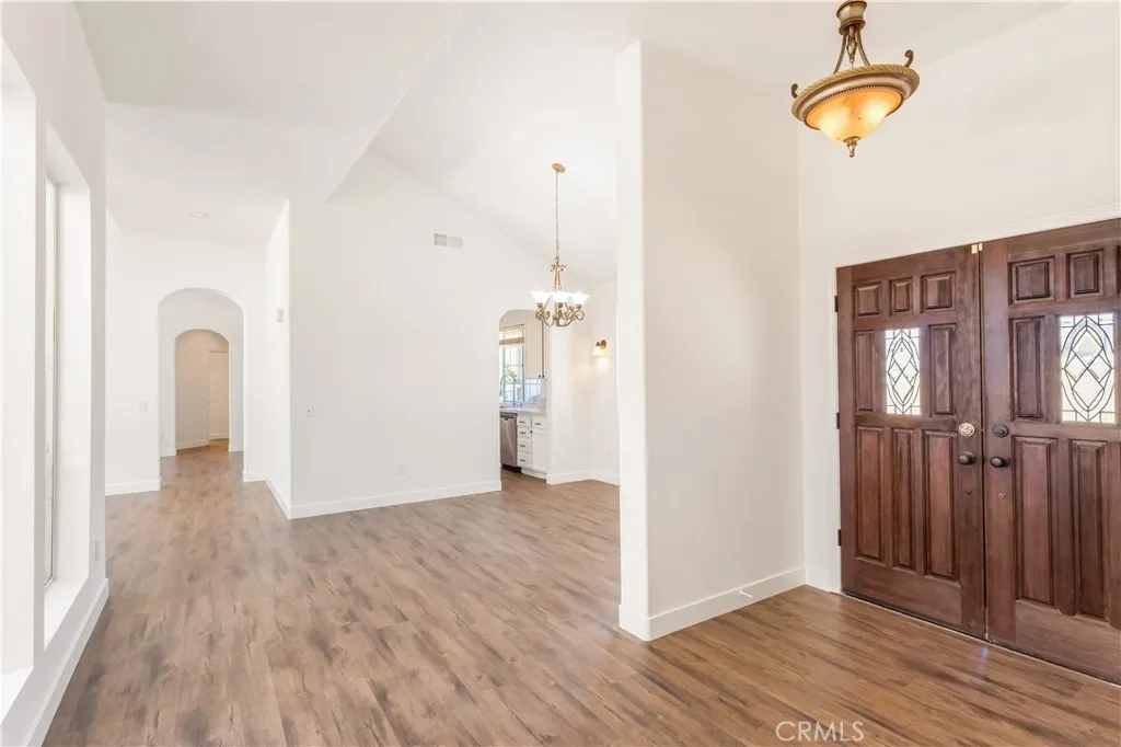 https://cdn.realtyfeed.com/cdn/127/306539661/e957eefa8f0740a3193b8e98388410b4.webp