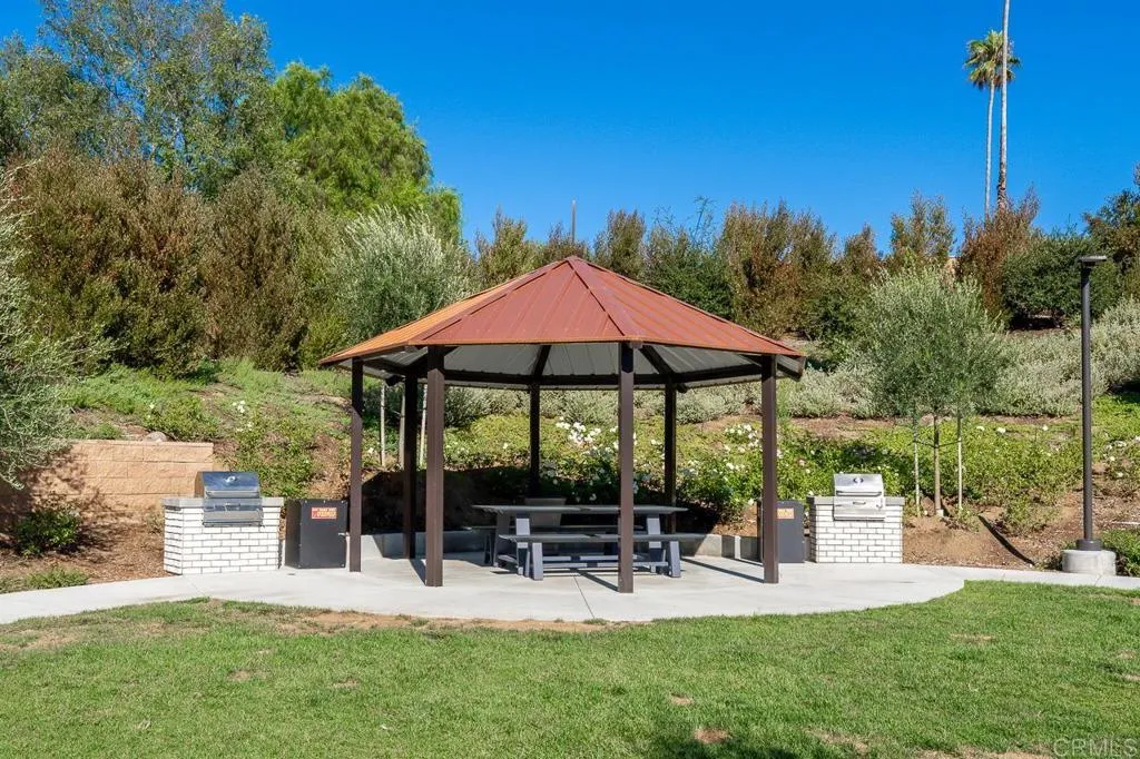https://cdn.realtyfeed.com/cdn/127/306539785/129c8411912d4184171d9915b0965b8e.webp