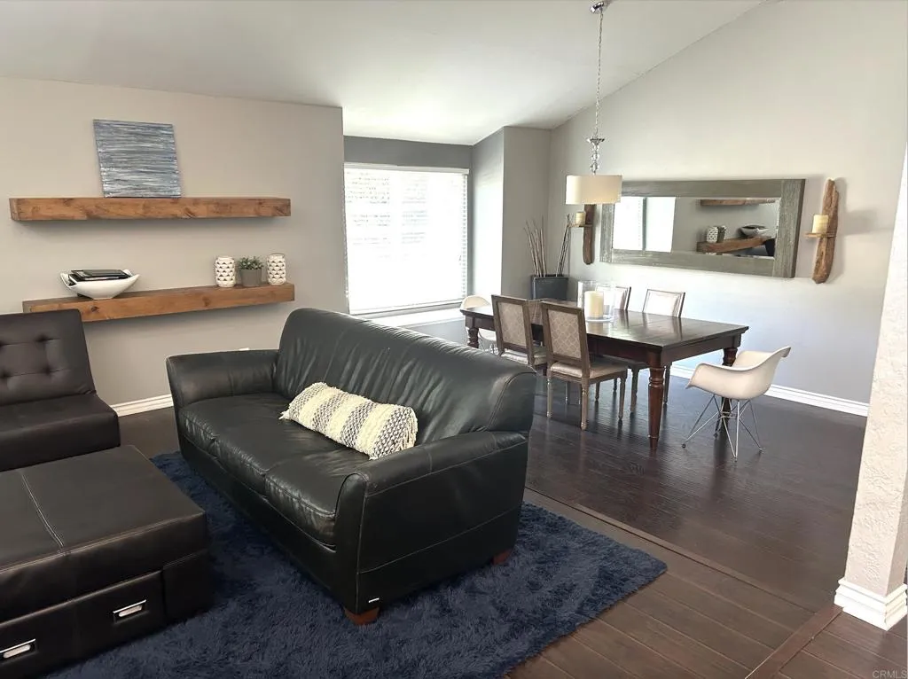 https://cdn.realtyfeed.com/cdn/127/306539827/11e2aa8e6324569ea9fbf7024a2a00f2.webp