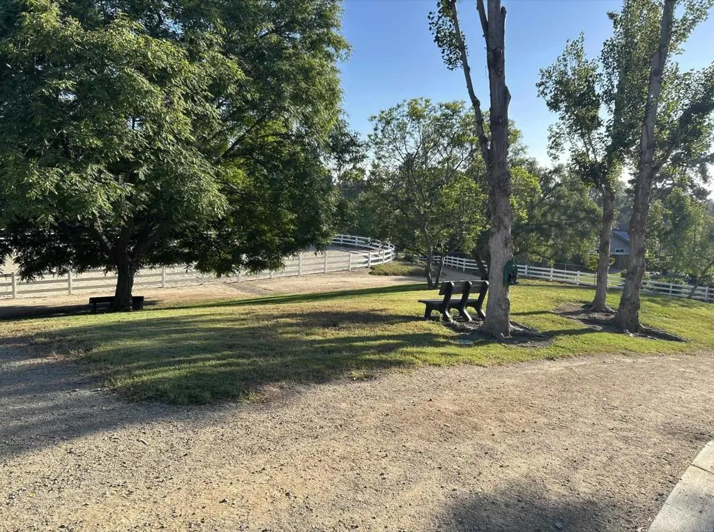 https://cdn.realtyfeed.com/cdn/127/306539827/299cc956a1fe5a2ddac24cd5f4ba4f0f.webp