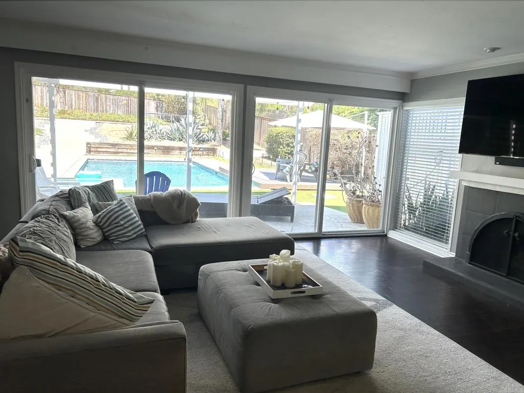 https://cdn.realtyfeed.com/cdn/127/306539827/72eae2d47f5866d7f8449627daa79f61.webp