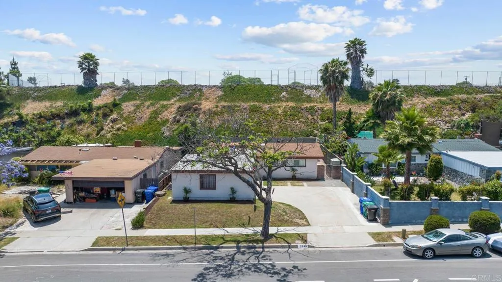https://cdn.realtyfeed.com/cdn/127/306539890/a3f57d82676c0bb3e987f854c62c1aa0.webp