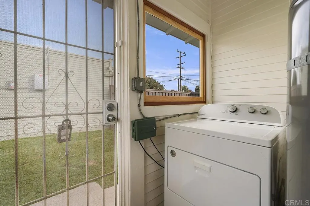https://cdn.realtyfeed.com/cdn/127/306539910/2ecaaf7965227db43a4153973da9b548.webp
