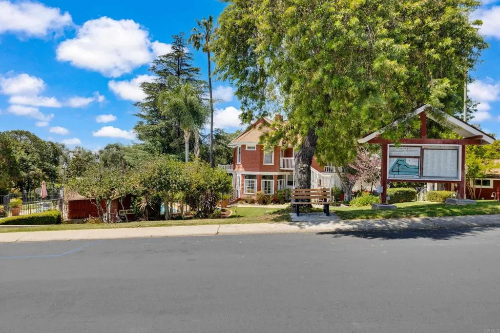 https://cdn.realtyfeed.com/cdn/127/306539919/636c3f348cbf8d5d6e0fa78d6698ac4e.webp