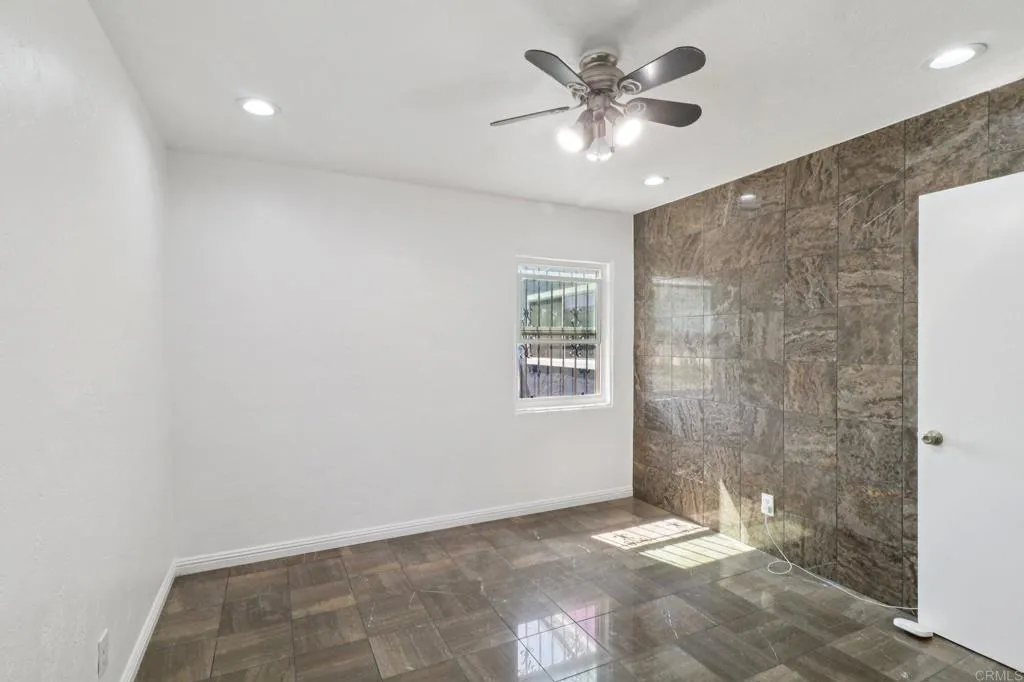 https://cdn.realtyfeed.com/cdn/127/306539920/3664abf9d972f8eabbd57421a04418c3.webp
