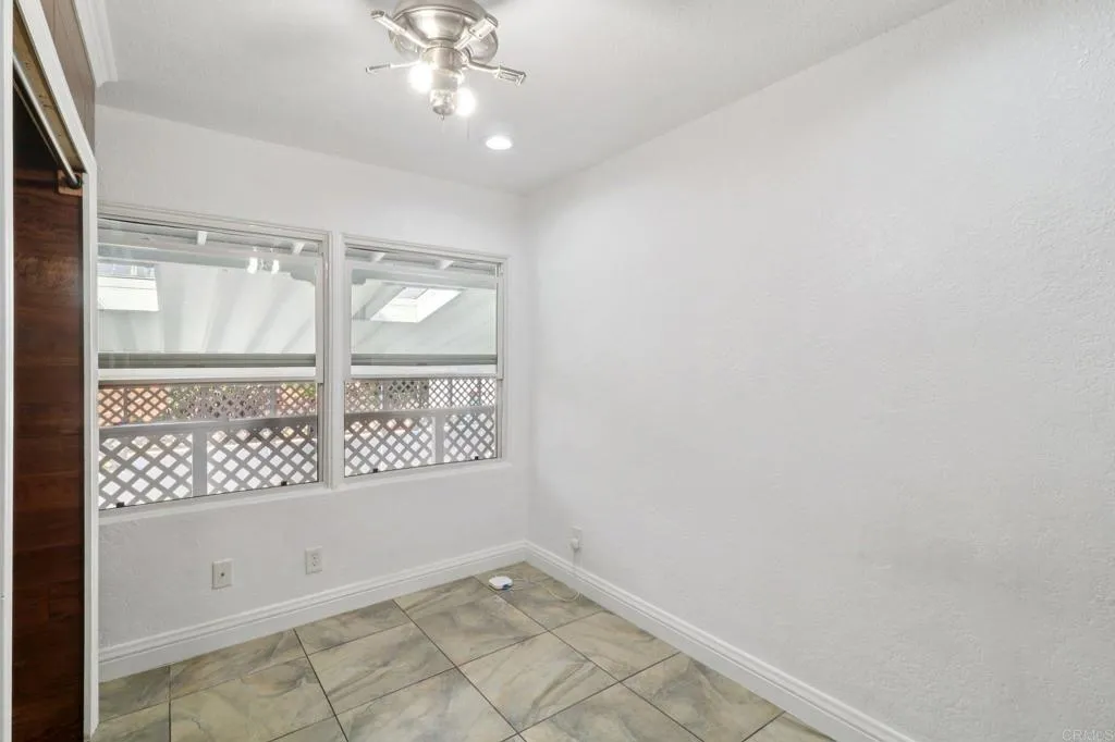 https://cdn.realtyfeed.com/cdn/127/306539920/e3bdc26c9c07ed8b18c1a74c88fad0e5.webp