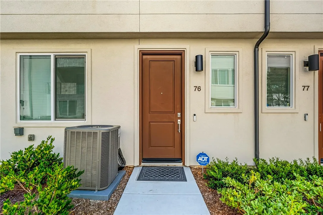 Photo #2: SW25206805 Listing 