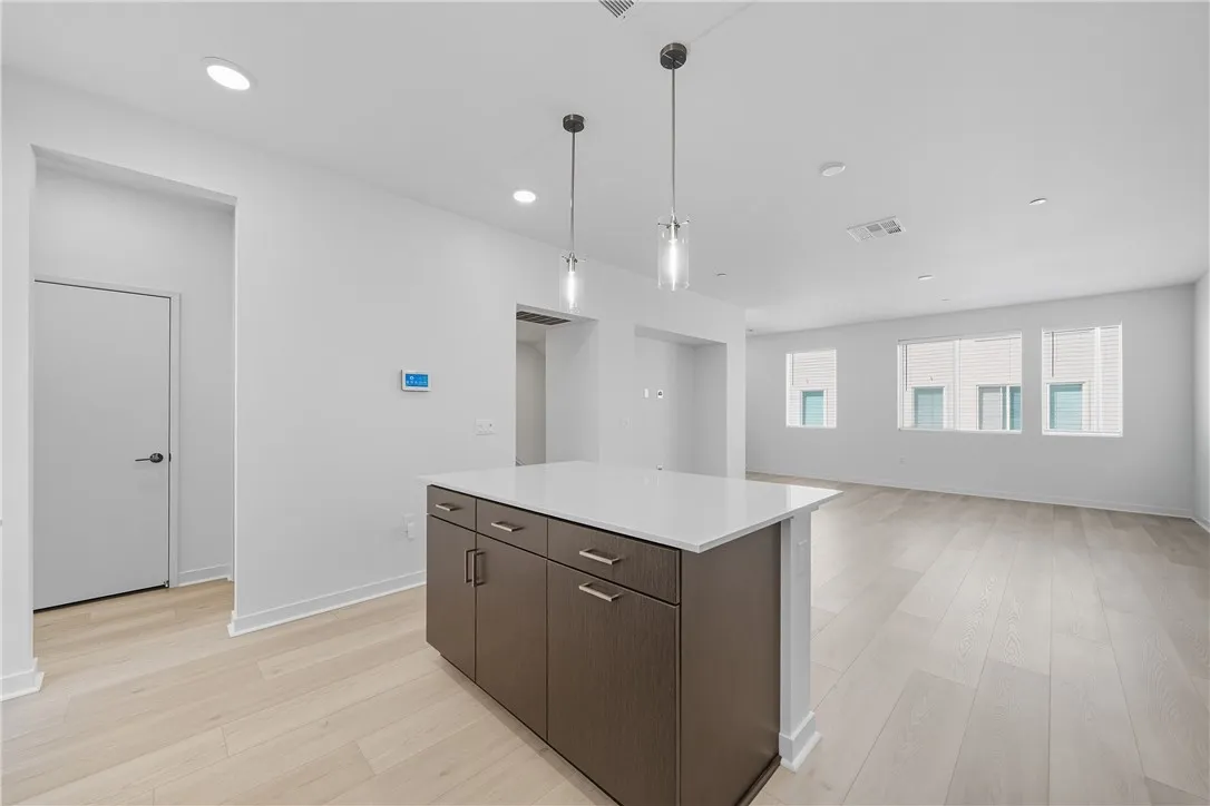 Photo #13: SW25206805 Listing: Photo #13