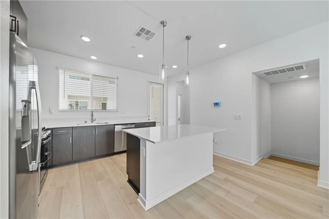 Photo #10: SW25206805 Listing: Photo #10