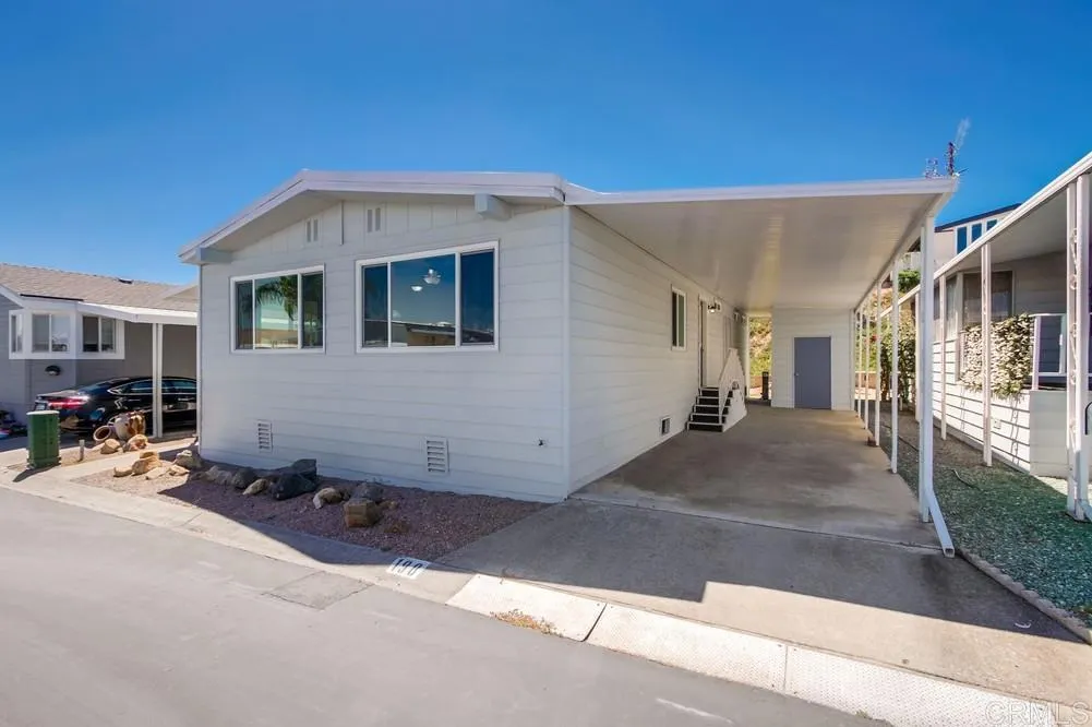 https://cdn.realtyfeed.com/cdn/127/306540015/16a4ea6b0d14dc64688a77ff4965ce6b.webp