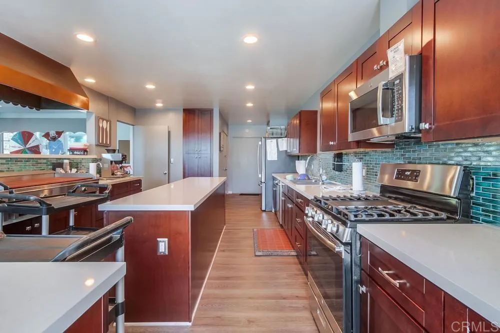 https://cdn.realtyfeed.com/cdn/127/306540015/1835f2dbae348a9db2a8a3b5c9664ff0.webp