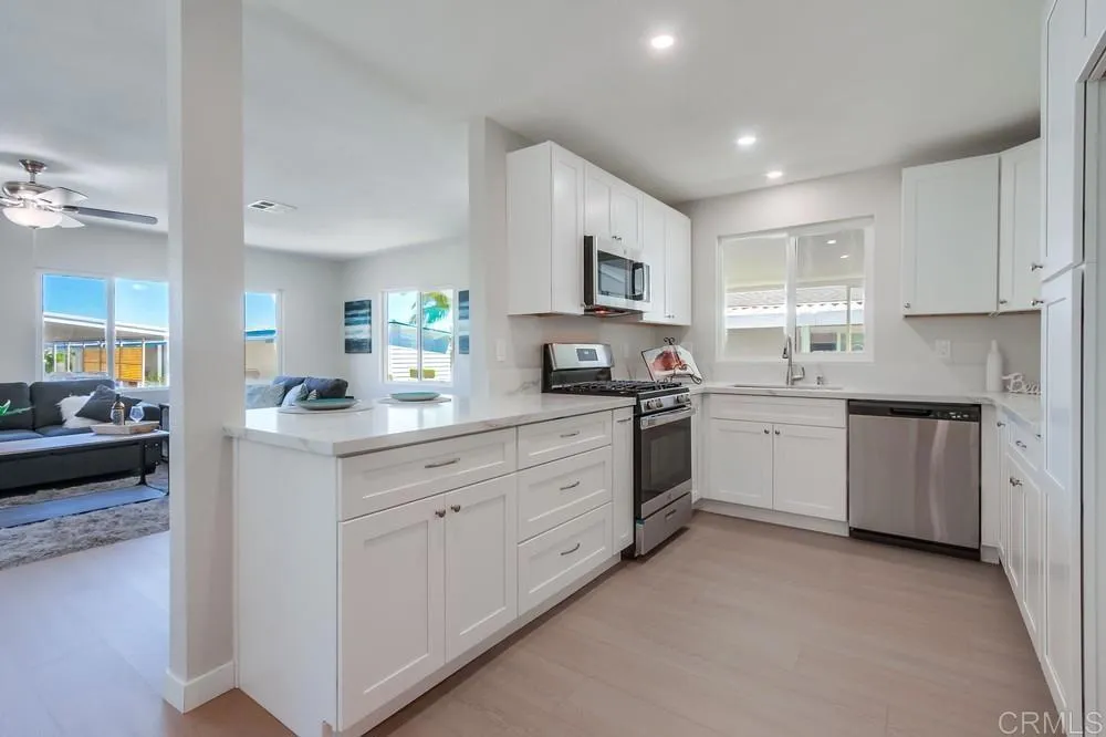 https://cdn.realtyfeed.com/cdn/127/306540015/4a655bb5f2c4757445de516646b74246.webp