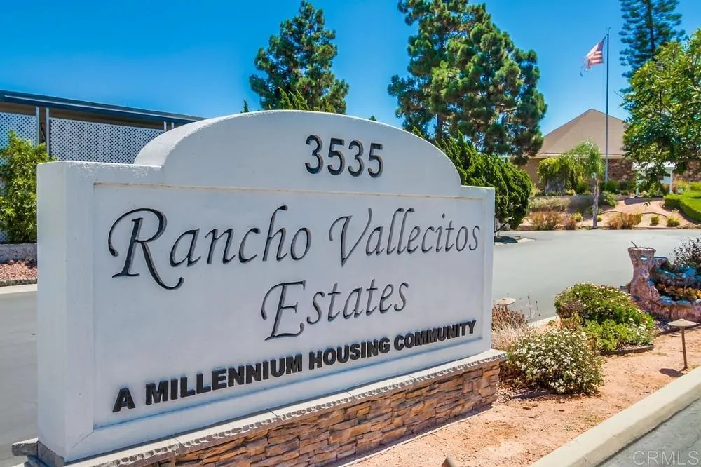 https://cdn.realtyfeed.com/cdn/127/306540015/d11915b96d59e2f1335a7a421f33fb71.webp