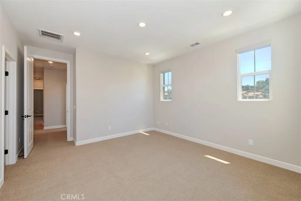 https://cdn.realtyfeed.com/cdn/127/306540016/11ad33b28f10b4ee1586a2dab3d8fca3.webp