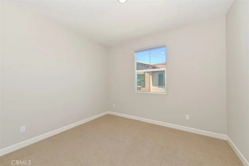 https://cdn.realtyfeed.com/cdn/127/306540016/ef91b2e7dc00cb45848c8b1aaf7e91a1.webp
