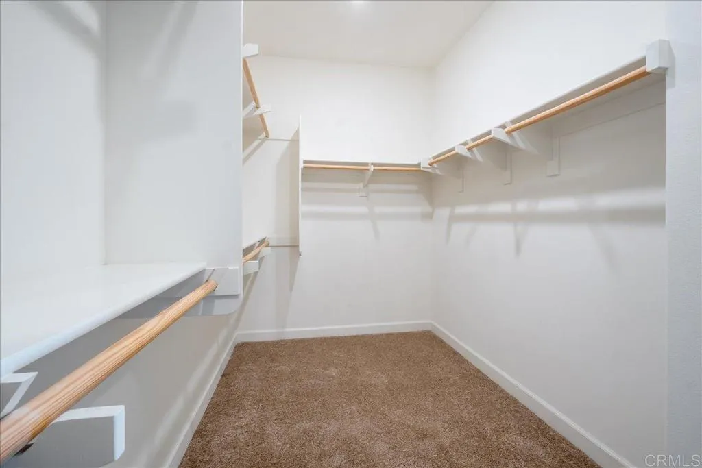 https://cdn.realtyfeed.com/cdn/127/306540039/a0c53f4d1c3693dec17c8d3201aa361e.webp