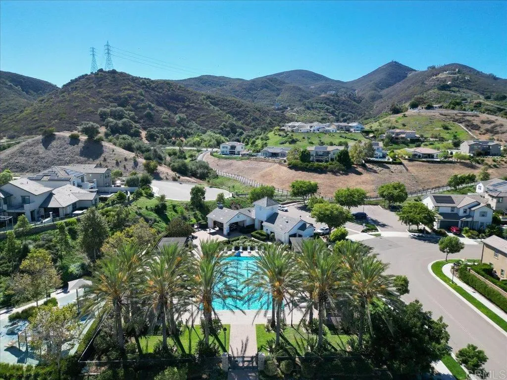 https://cdn.realtyfeed.com/cdn/127/306540039/a6f22134d3a033be33b738eb144e080a.webp