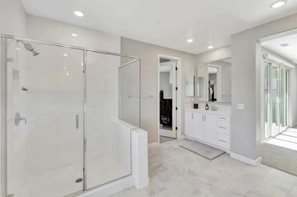 https://cdn.realtyfeed.com/cdn/127/306540050/fcfceccf1960ba957c54af8b495e014c.webp